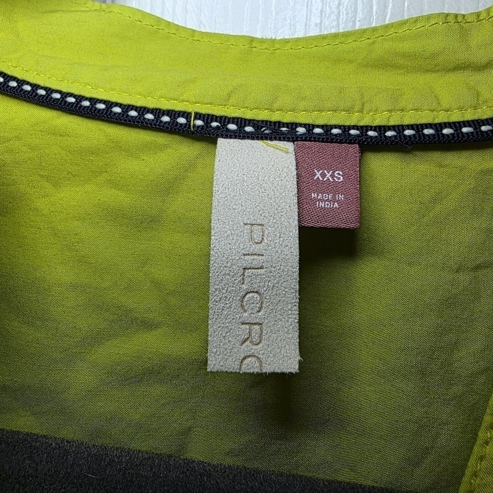 Pilcro Anthropologie Drawstring Chartreuse Poplin Button Blouse Womens XXS - Picture 13 of 14